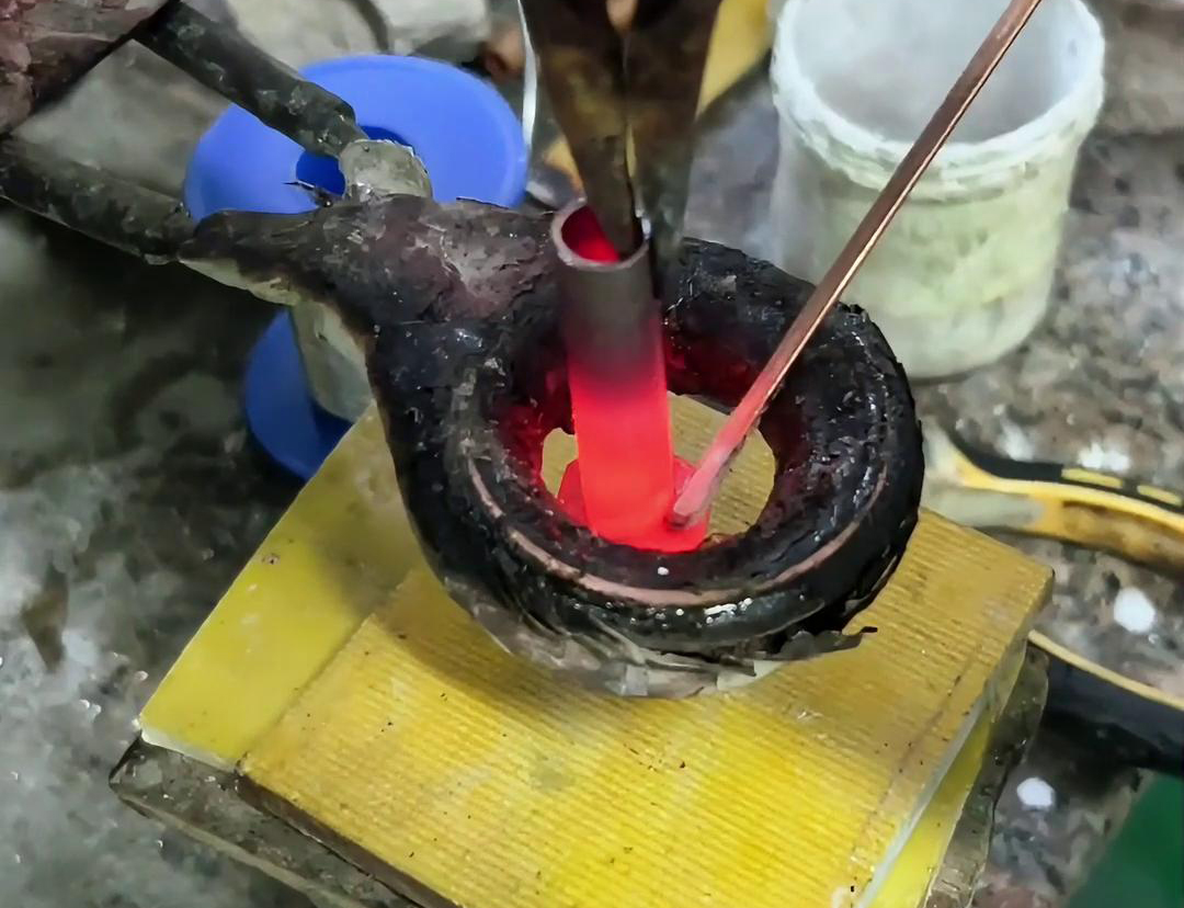 铜管焊接不用愁，高频焊机来解忧