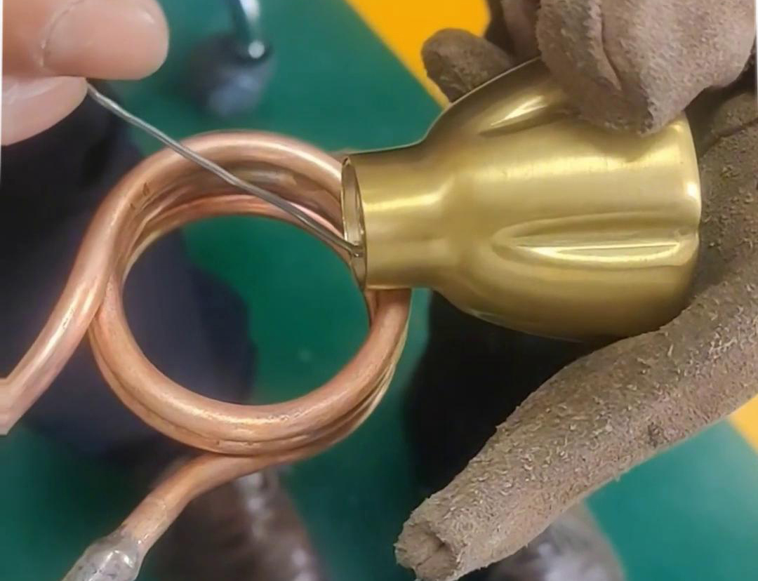 高频焊机适用于各类常见铜件铝件焊接，不管是标准件还